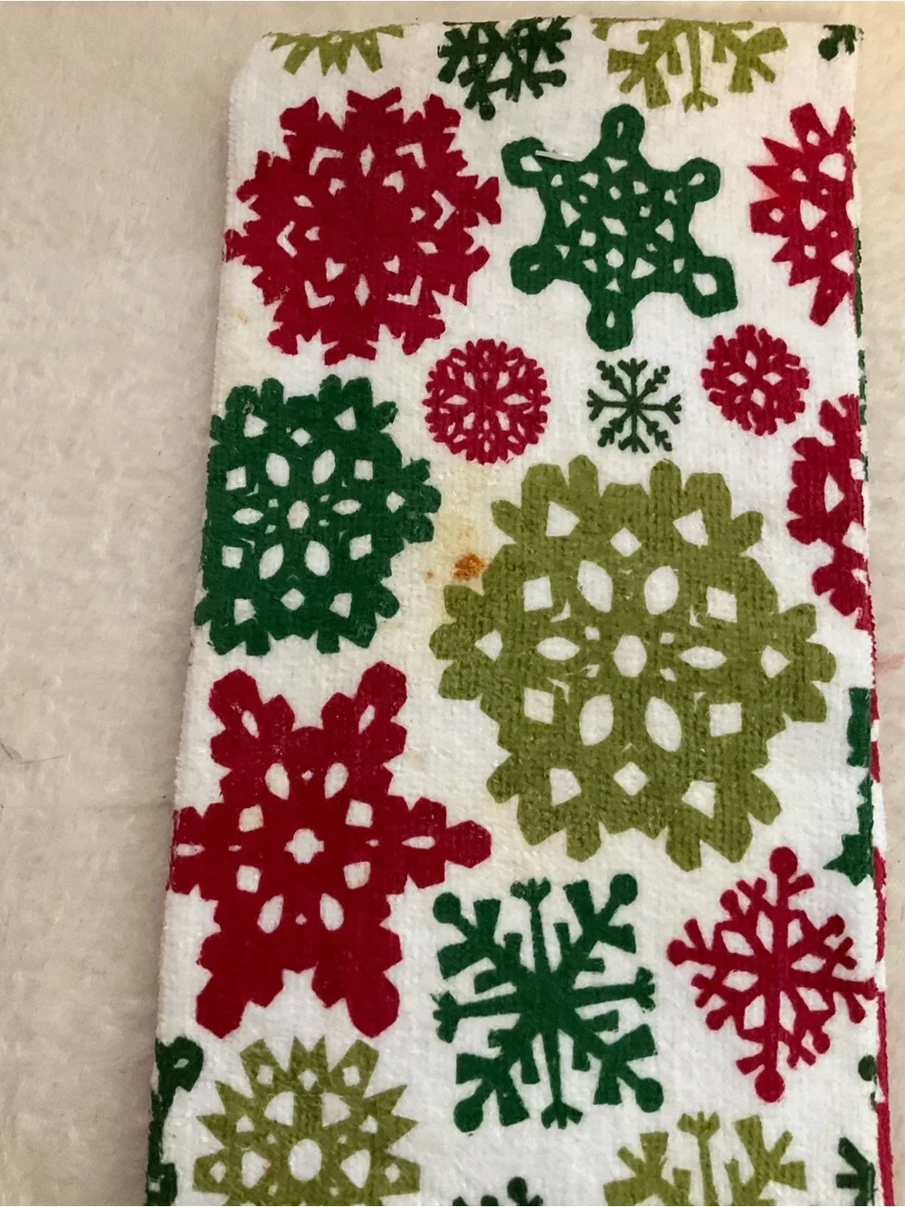 Holiday Snowflake Kitchen Towel - Red & Green